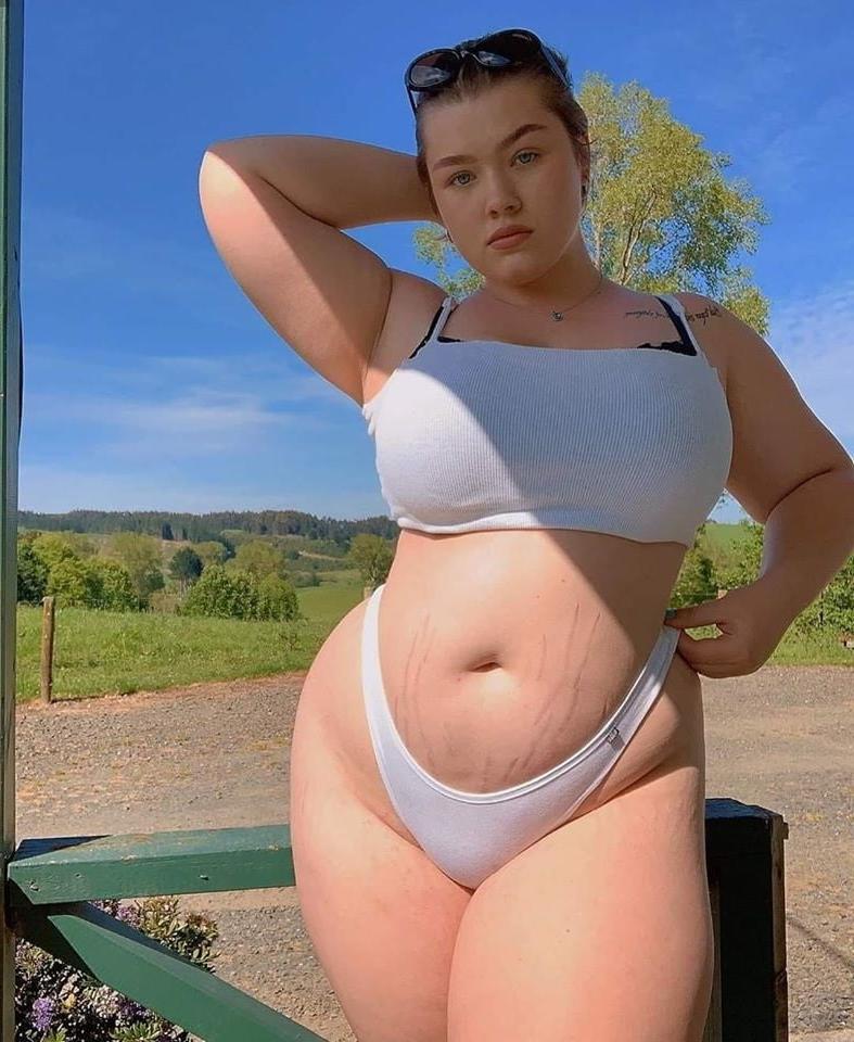 20P Thick sexxxy hips