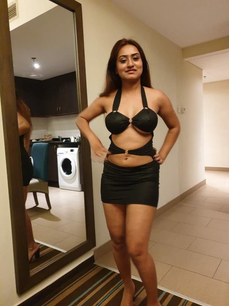 25P Indian Girls