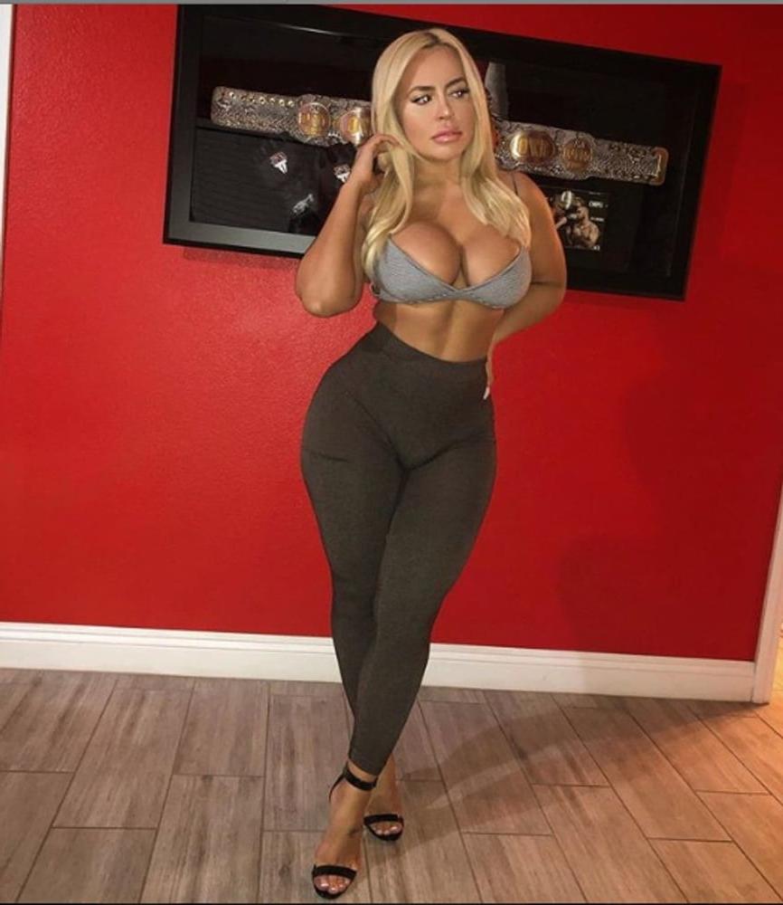 25P Amazing Bimbos - Horny Plastic &amp; Fake Tits Sluts 46