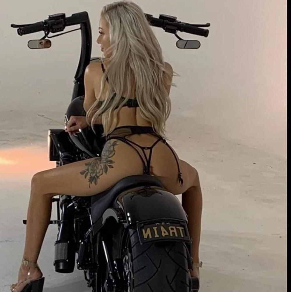 25P biker babes