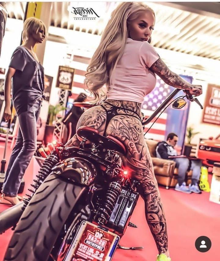 25P biker babes