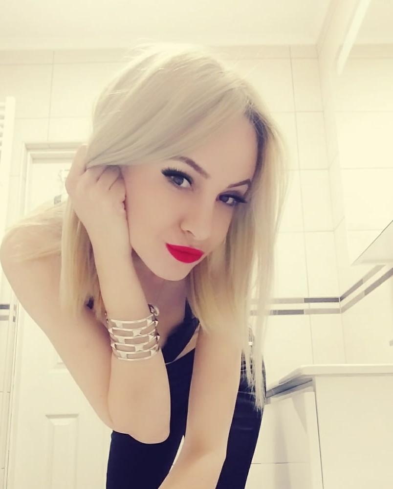19P Sexy whore teacher