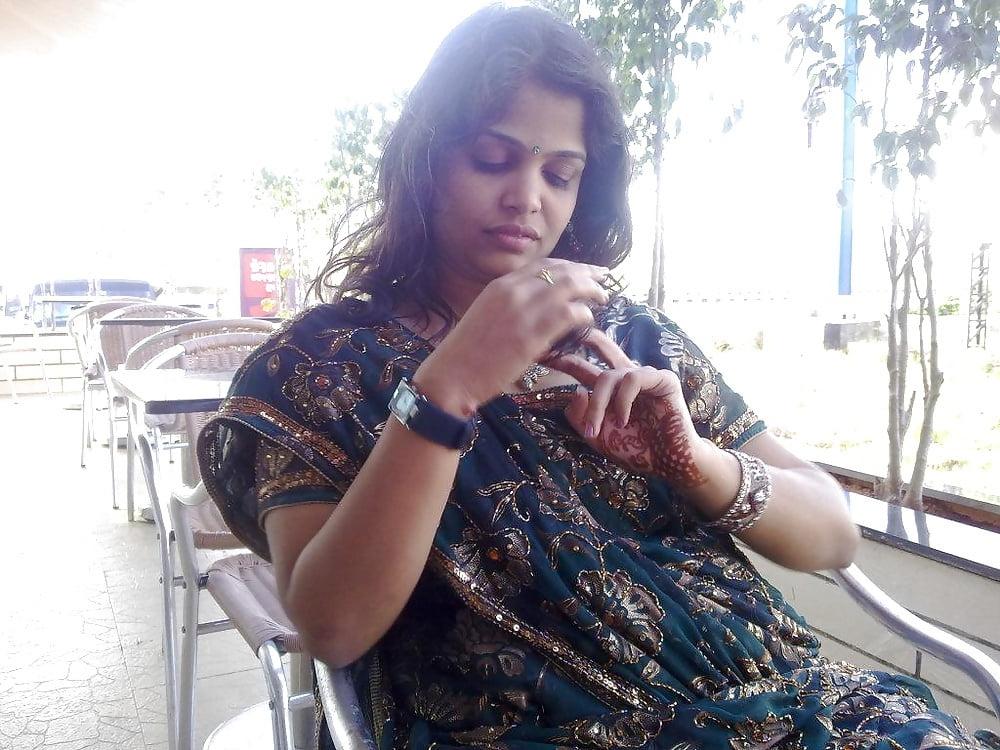 25P desi cheating wife