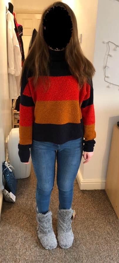 25P Cuck's pawg girlfriend Sarah exposed