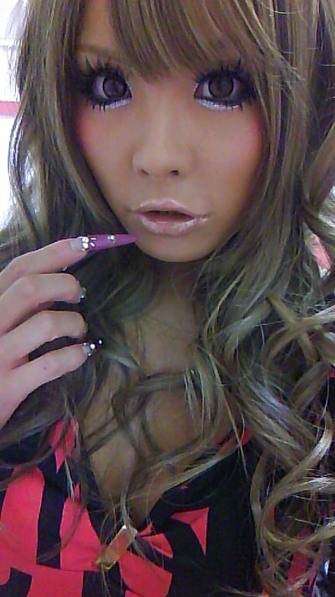 10P Japanese Ganguro girls