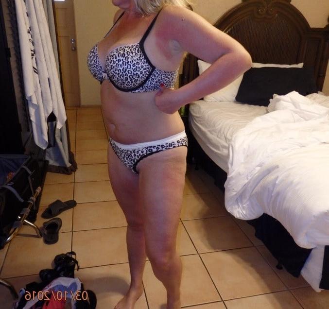 25P amateures and matures in bra and panty mix 2