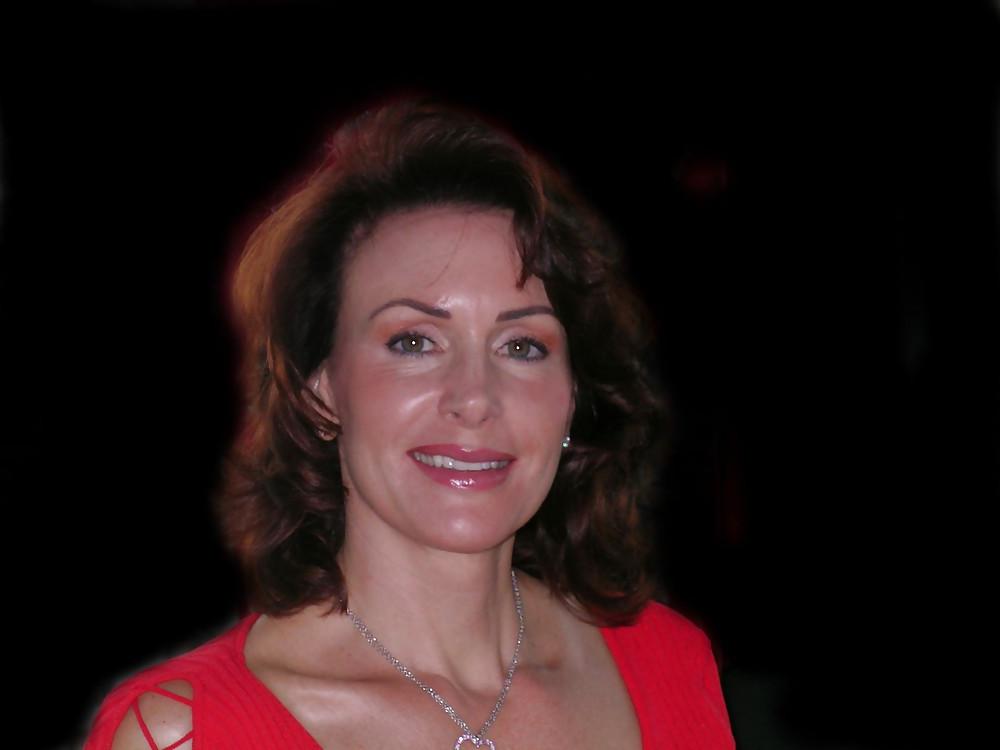 25P Mature Faces To Jerk To