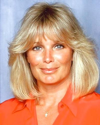 25P Mature Faces To Jerk To