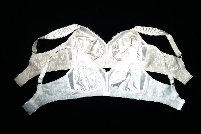 25P Used mature bra
