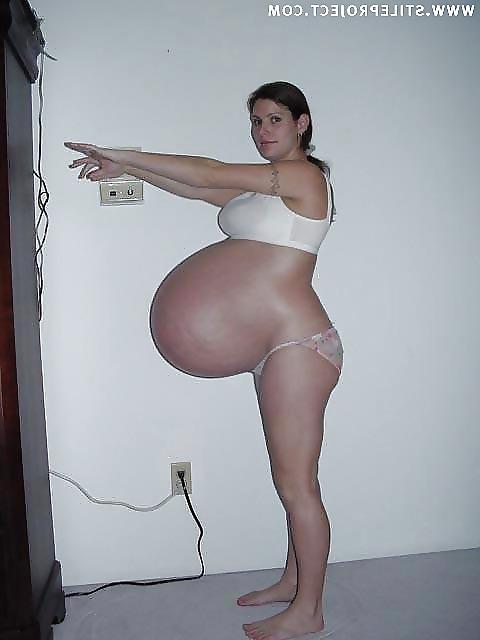 11P Pregnant beauties.