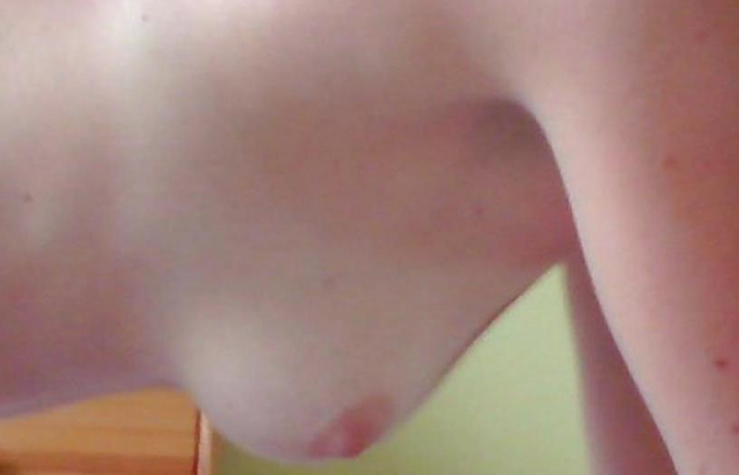 12P Cum on my tits and send me photo