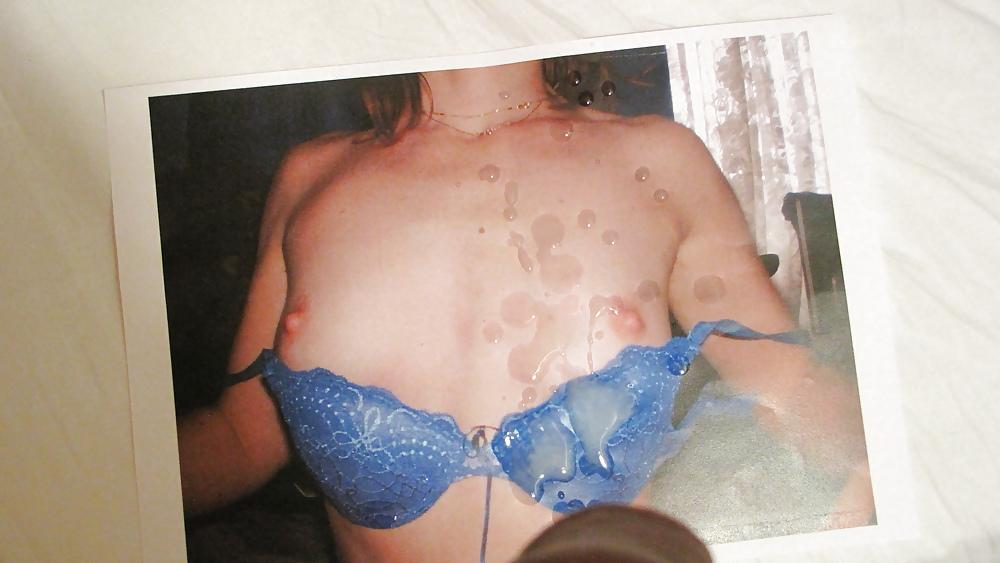 12P Cum on my tits and send me photo