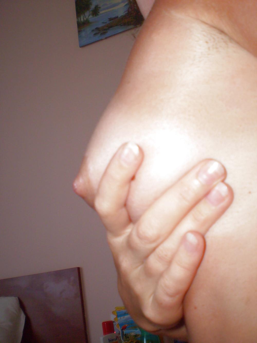 12P Cum on my tits and send me photo