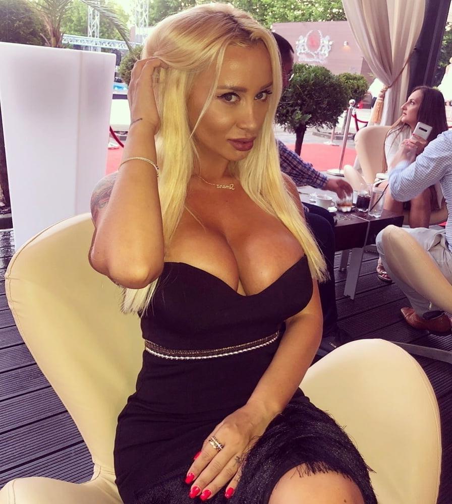 25P Amazing Bimbos - Horny Plastic &amp; Fake Tits Sluts 45