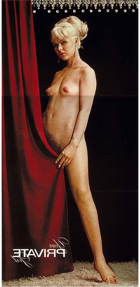 25P Vintage Retro Porno - Private Magazine - 004