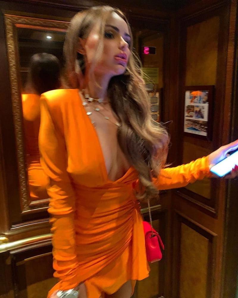 25P Amazing Bimbos - Horny Plastic &amp; Fake Tits Sluts 41