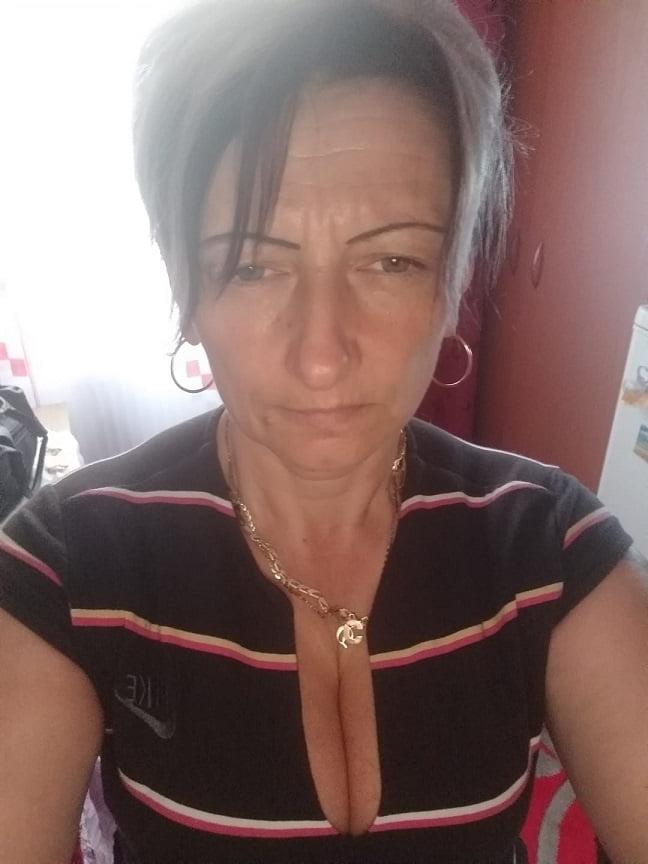 25P ROU ROMANIAN MILFS 68 ROMANIAN MOM WITH A WRINKLED FUCK FACE
