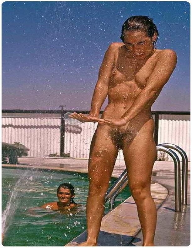 25P Vintage Nudists 21