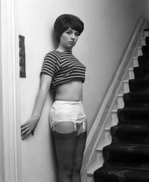 25P Vintage Stockings 76
