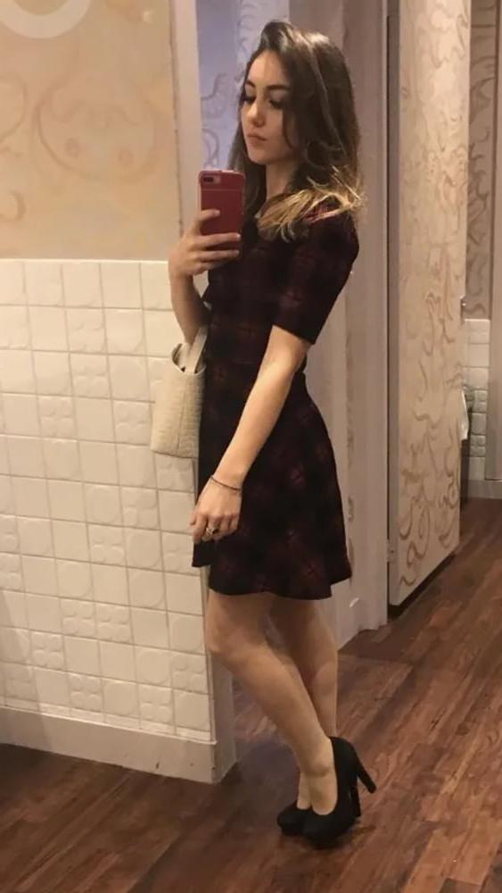 25P Sexy MILFs and GILFs Wearing Tights 20