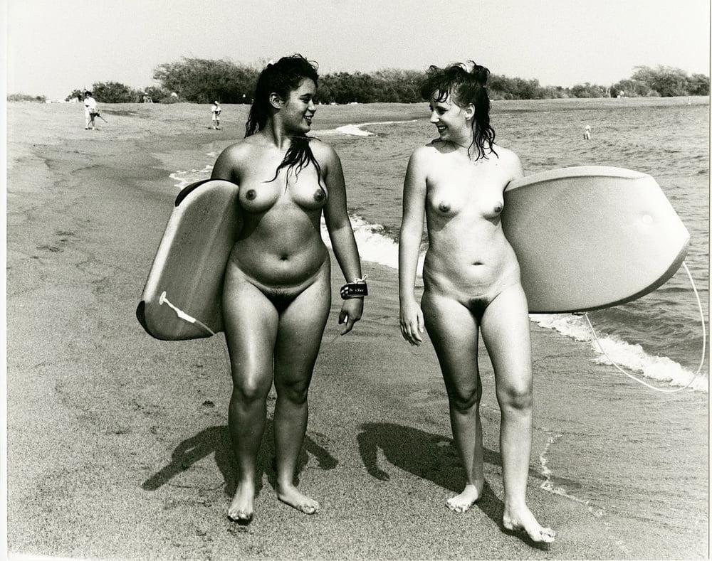25P Vintage Nudists 22