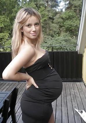25P The beauty of pregnant women