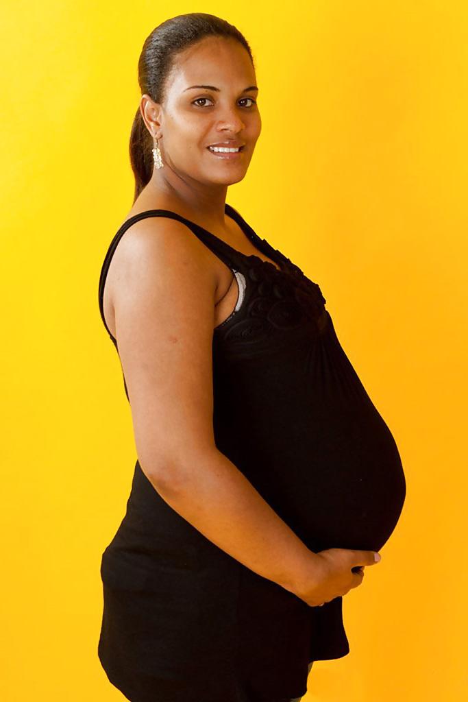 16P Pregnant Brunette Named Karina