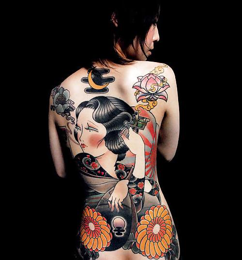 25P Traditional Japanese Tattoos On Women
