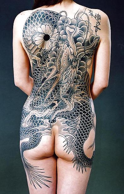 25P Traditional Japanese Tattoos On Women