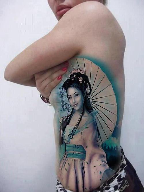 25P Traditional Japanese Tattoos On Women
