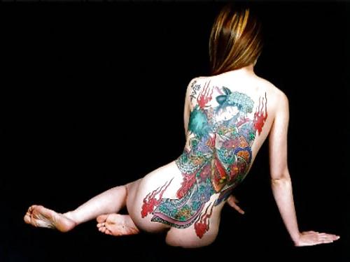 25P Traditional Japanese Tattoos On Women