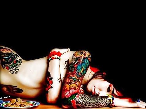 25P Traditional Japanese Tattoos On Women
