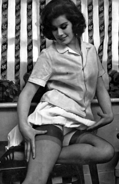 25P Vintage Stockings 66