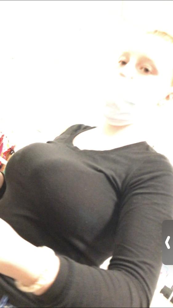25P No Bra