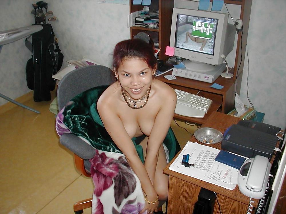 25P DAMNED HORNY THAI GIRLS IV