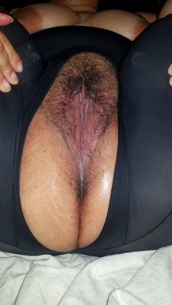 8P Thick latina