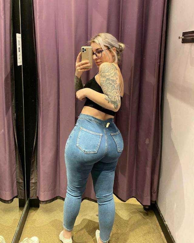 19P Pretty bitches3