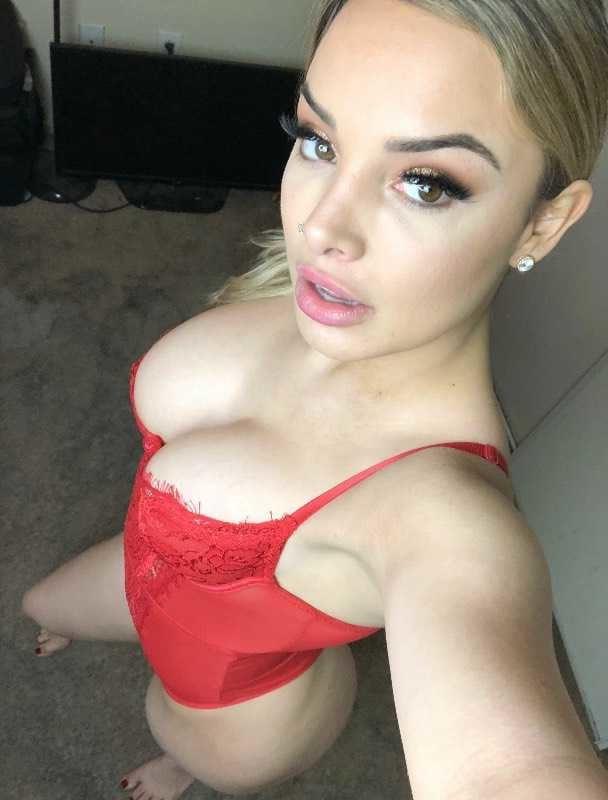 19P Pretty bitches3