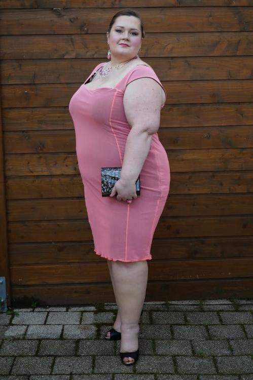 25P Pretty BBWs and fatties from fashion blogs #7