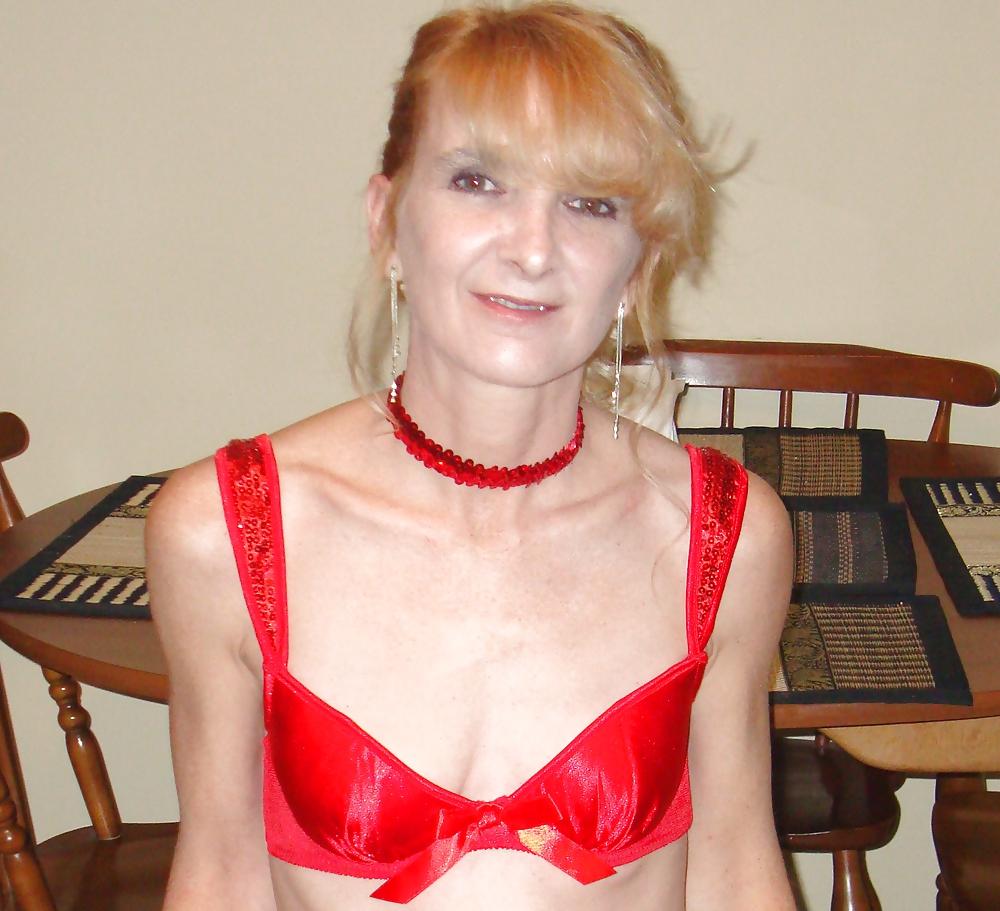 16P Virginia Gets Ready For Her First Gangbang!
