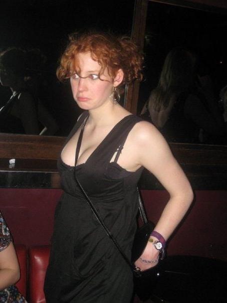25P Cheating nurse Becca, 30 yo from London UK