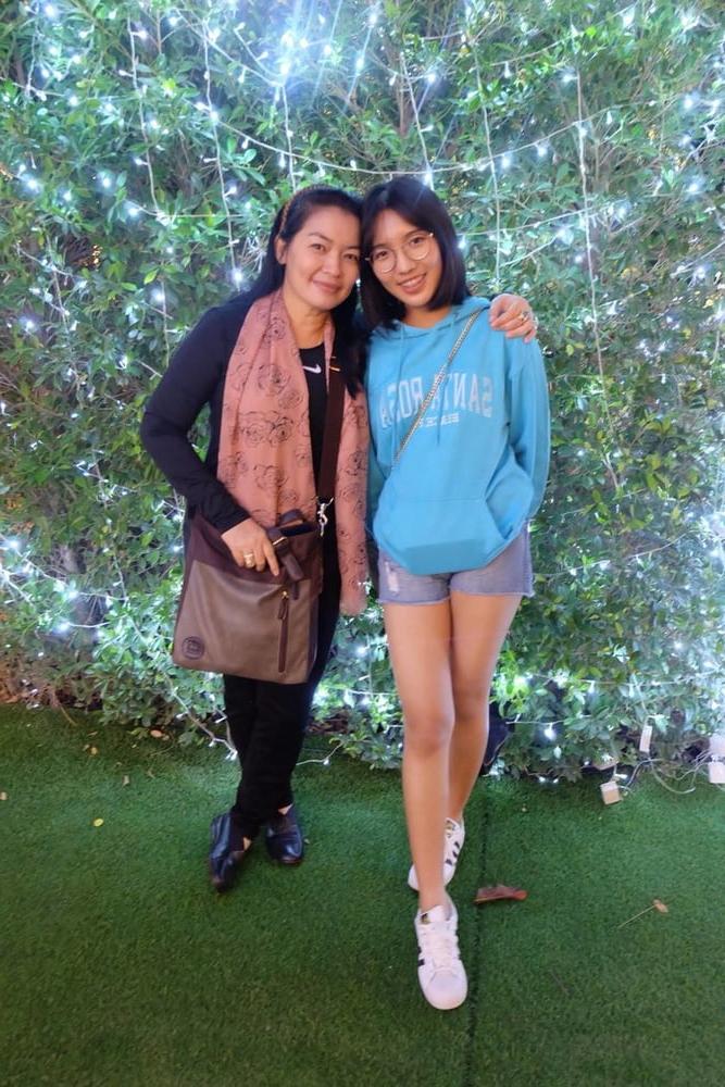 19P thai wife