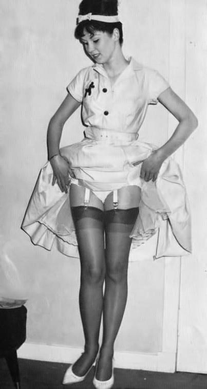 25P Vintage Stockings 69