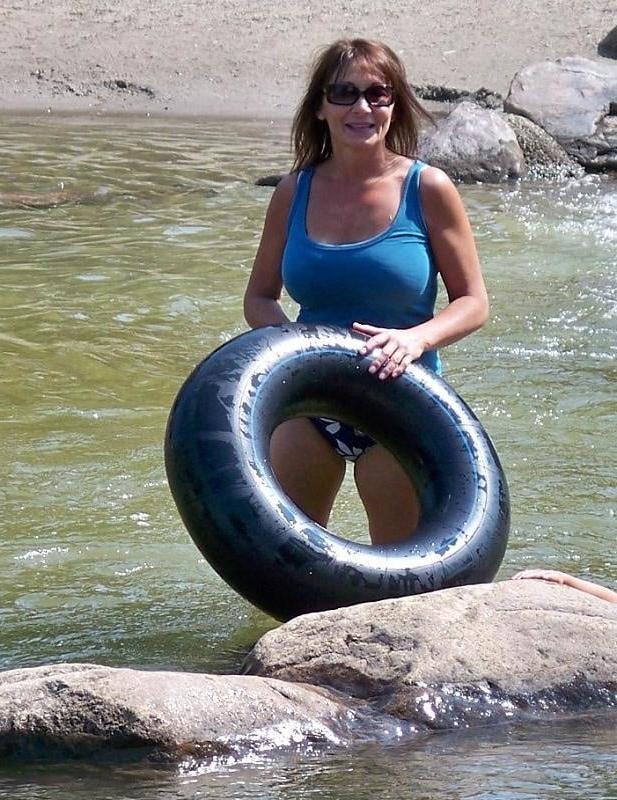 25P Prostitute Sandy Rose 62yr Cunt From Red Deer Alberta Canada