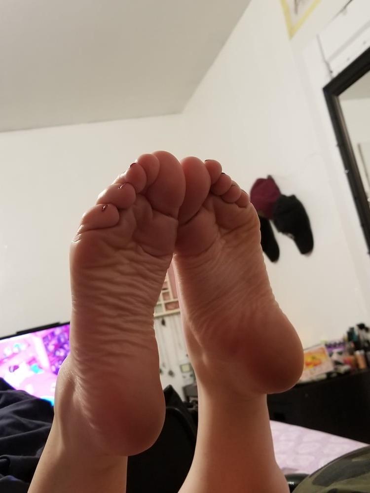 5P Latina Girlfriend