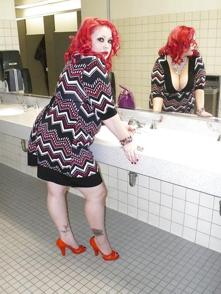 16P April washes her feet in the ladys room