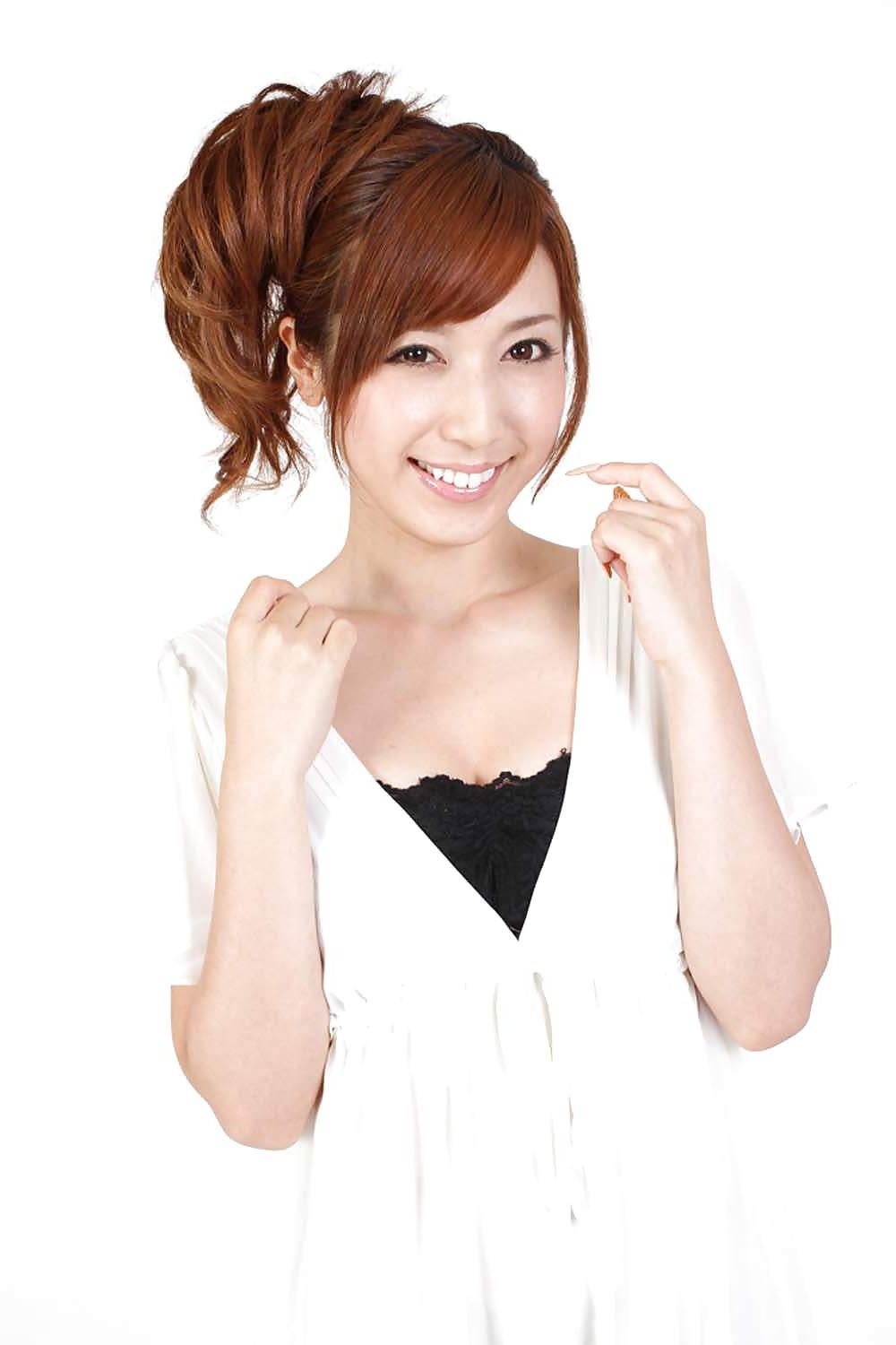 25P Japanese Race Queens #2 (Milimani)