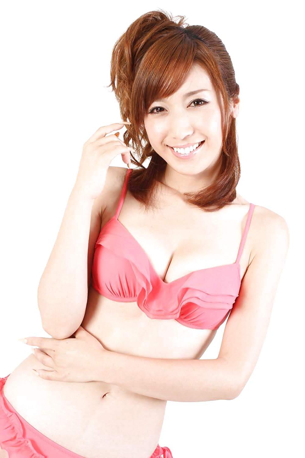 25P Japanese Race Queens #2 (Milimani)