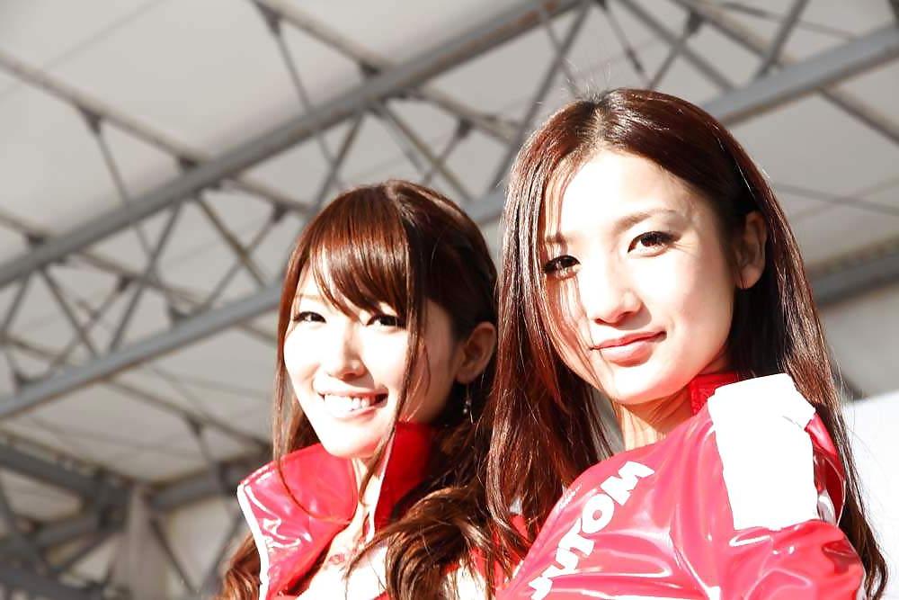 18P Japanese Race Queens #3 (Milimani)