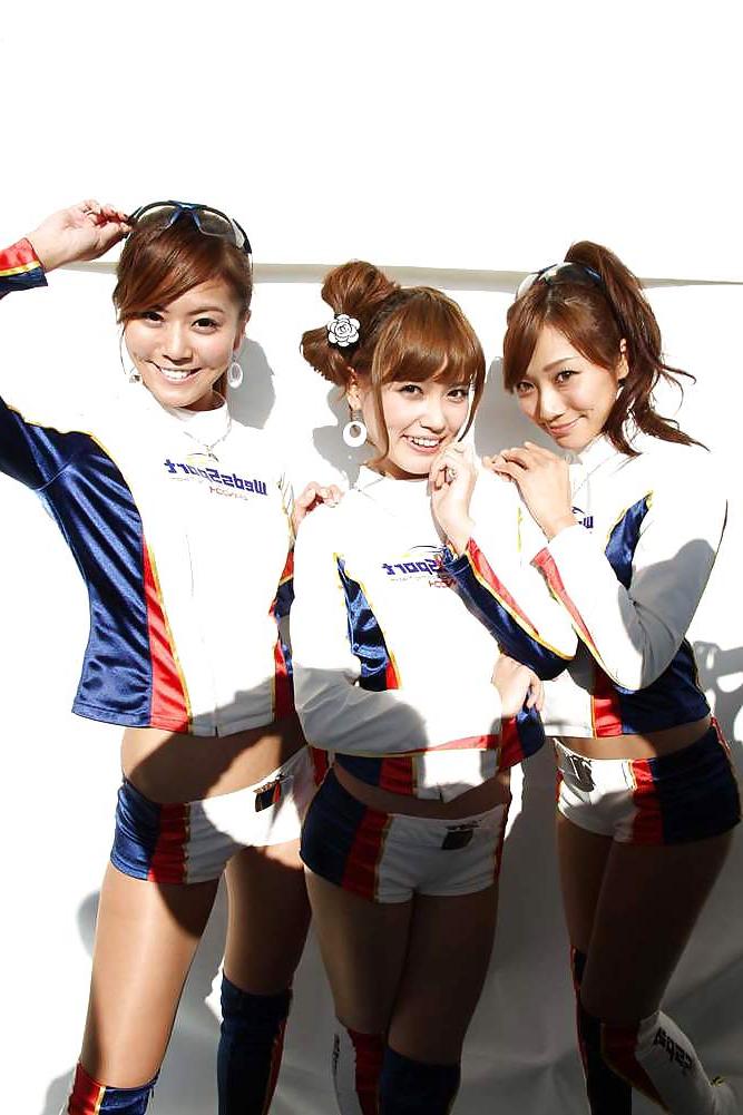 18P Japanese Race Queens #3 (Milimani)